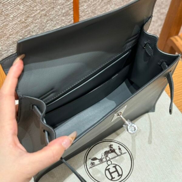 HM HRMS For Women Handbags Shoulder bags kelly dance