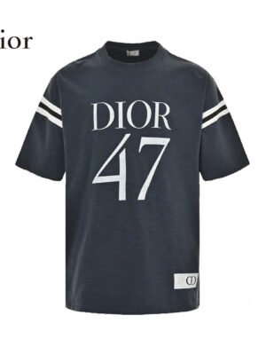 Dior T-shirt