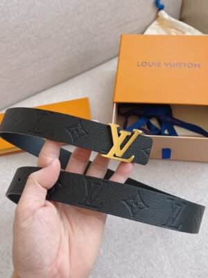 Luxury  LUV  BELTS 113