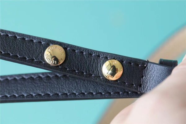 LV Twist MM Raffia Black For Women,  Shoulder And Crossbody Bags 9.1in/23cm LV?