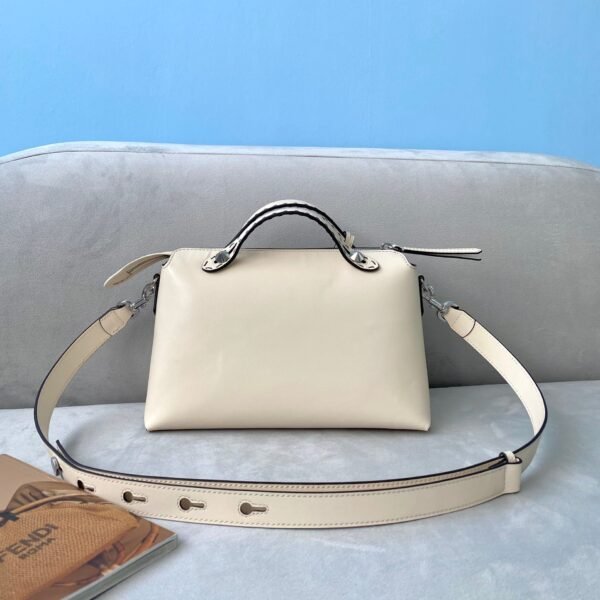 By The Way Medium White For Women, Handbags, Shoulder And Crossbody Bags 10.6in/27cm FF 8BL146