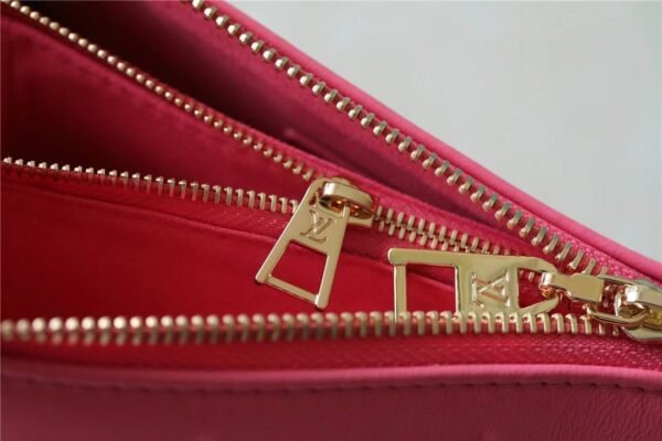 LV Coussin BB Monogram Light Pink For Women, Women¡¯s Bags, Shoulder And Crossbody Bags 8.3in/21cm LV