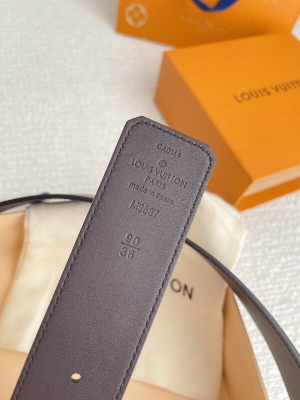 Luxury  LUV  BELTS 031