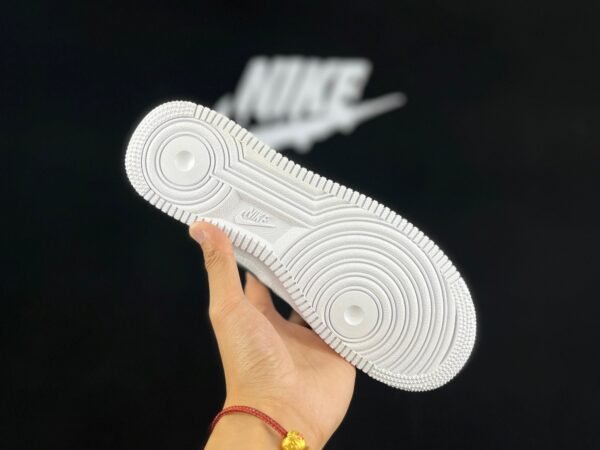 1._1_e212d2c5-a21b-4b45-88bd-e9ca2ecf98cd NIKE AIR FORCE 1 High "White/Black"