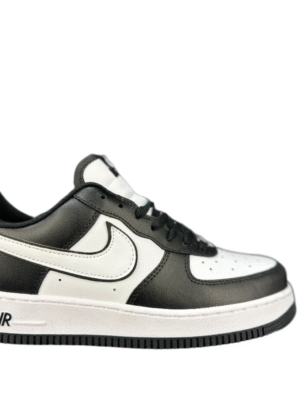 NIKE AIR FORCE 1 "Double Swoosh Panda"