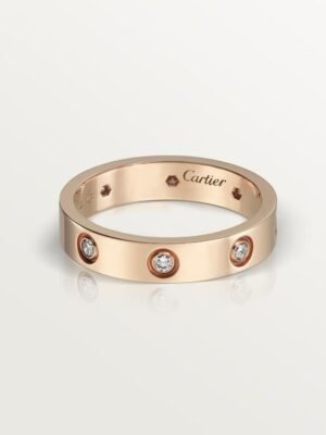 18K Love Wedding Eight Diamonds Ring