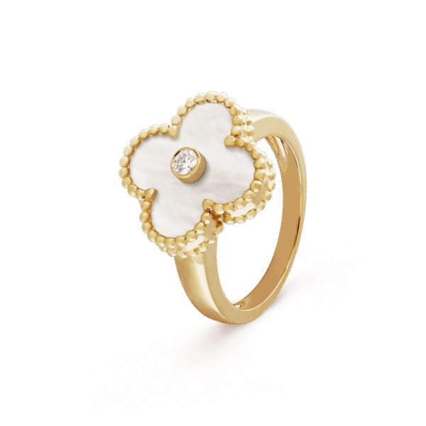 18K Vintage Alhambra Pearl Ring