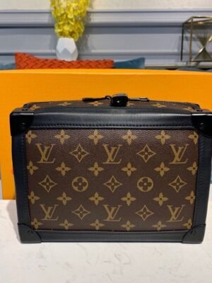 LV Soft Trunk Monogram Canvas For Men, Bags, Shoulder And Crossbody Bags 9.8in/25cm LV M44478
