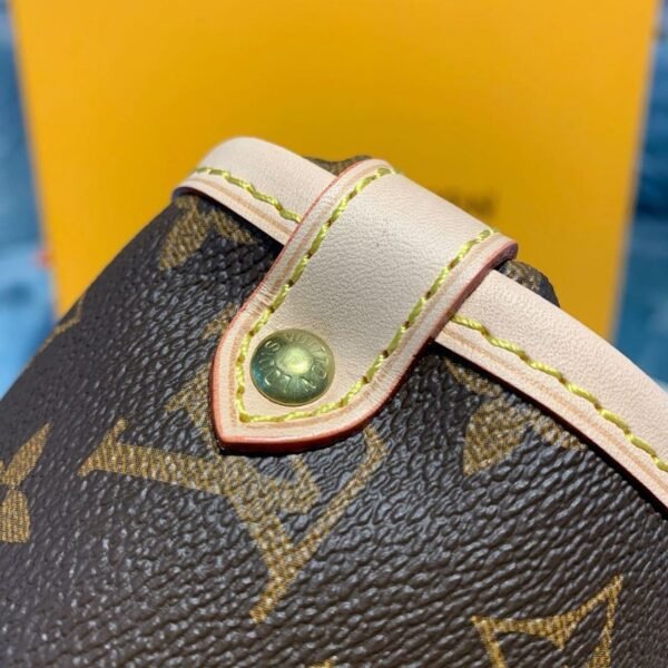 LV Saumur MM Monogram Canvas For Women, Women¡¯s Handbags, Shoulder And Crossbody Bags 11.8in/30cm LV M40710