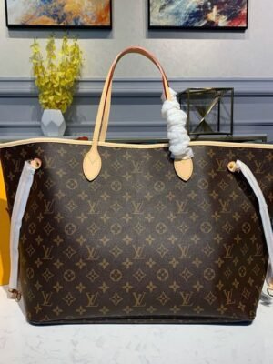 LV Neverfull GM Tote Bag Monogram Canvas Yellow For Women, Women Handbags, Shoulder Bags 15.7in/39cm LV M40992