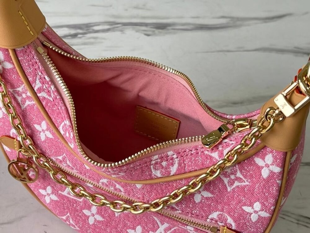 10b08d96 LV Loop Since 1854 Jacquard Pink By Nicolas Ghesqui¨¨re For Cruise Show, WoHandbags 9.1in/23cm LV M81166