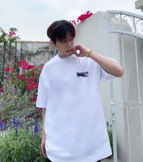 11_46dcd984-978e-4740-bc2e-f23e2efa9ff3 Balenciaga Paris T-Shirt (White)