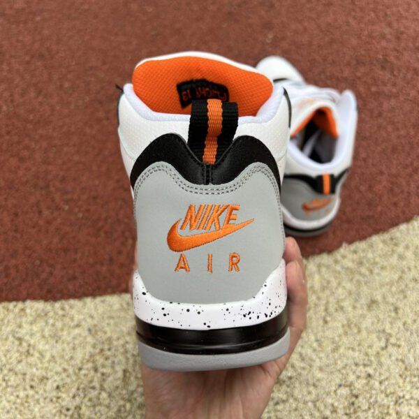 12._12_96fa9865-2191-4da5-9f5c-70aa35aad730 JORDAN 13 "White/Grey/Orange"