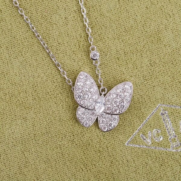18K Two Butterfly Necklace
