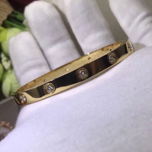 18K Yellow Gold Ten Diamonds Love Bracelet