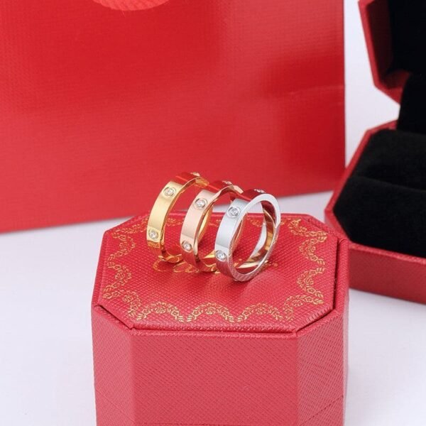 18K Love Wedding Six Diamonds Ring