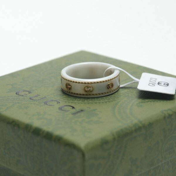 18K Double G Interlocking G Icon White Zirconia Ring