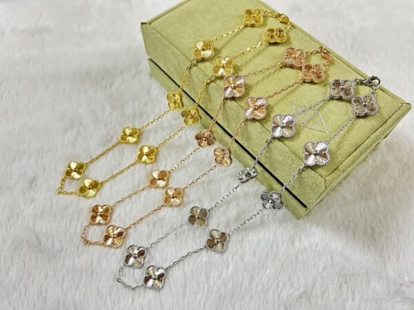 18K Vintage Alhambra 10 Motifs Necklace