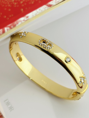 18K CD Diamond Bracelet