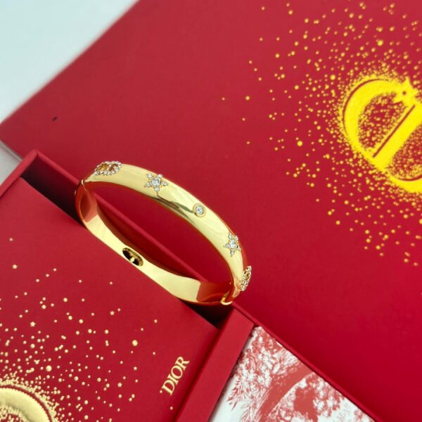 18K CD Diamond Bracelet