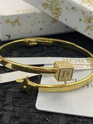 18K CD Star Open Cuff Bracelet