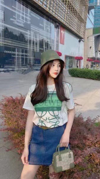 13_730a0988-295c-49d2-aff2-c2c5bac9f256 Loewe Green Graphic T-Shirt