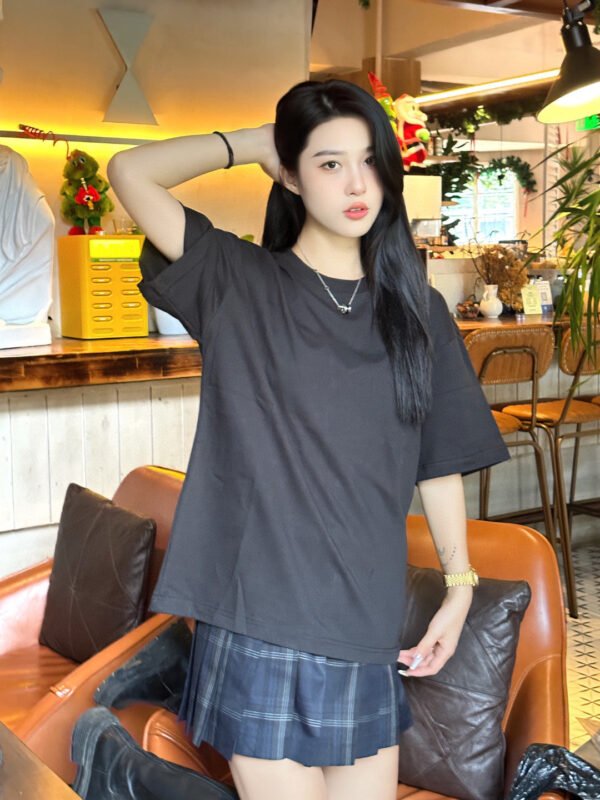 13_ce70cb4f-f697-458e-ab21-774d7101ffa4 Burberry Black T-Shirt with Side Logo