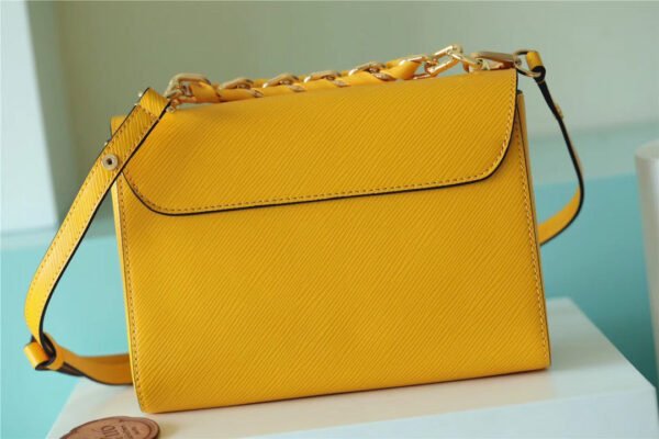 LV Twist MM Epi Sunflower Yellow For Women, Women¡¯s Bags, Shoulder And Crossbody Bags 9.1in/23cm LV M59888