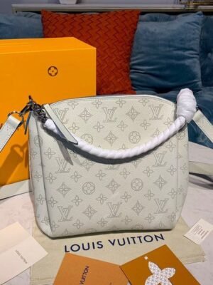 LV Beaubourg Hobo MM Ivory For Women,  Shoulder And Crossbody Bags 12.6in/32cm LV