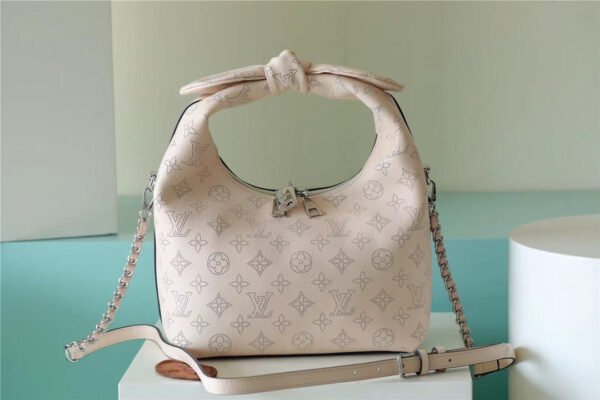 LV Why Knot MM Mahina Light Pink For Women,  Shoulder And Crossbody Bags 13.4in/34cm LV?