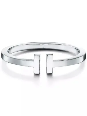 18K T Square Bracelet