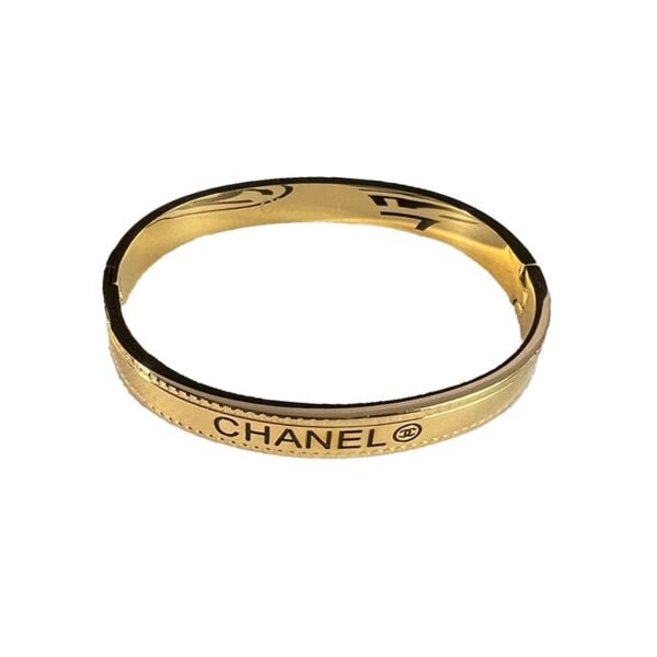 18K CC Vintage Bracelet