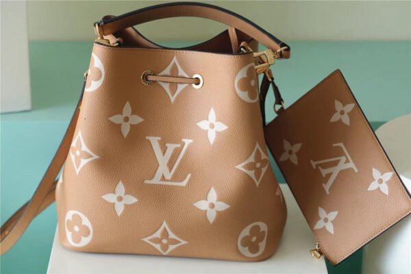 LV NeoNoe MM Monogram Empreinte Arizona Beige / Cream For Women, Women¡¯s Handbags 10.2in/26cm LV M45808