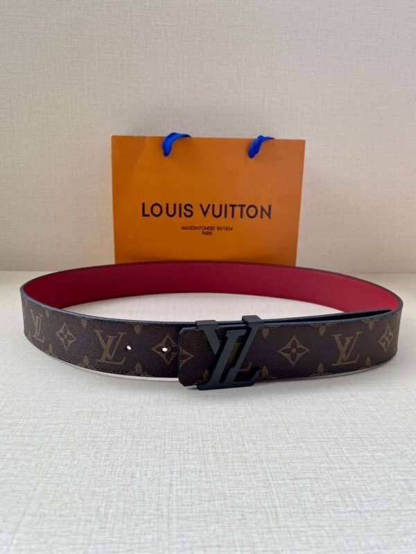 Luxury  LUV  BELTS 019