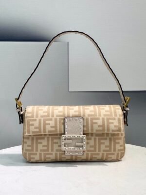 FI Baguette 1997 Wool Bag Beige For Women, Handbags, Shoulder Bags 10.6in/27cm FF 8BR792