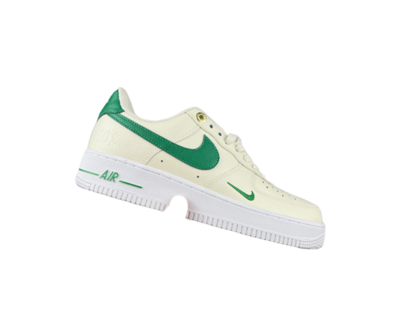 2._2_e98c7a51-a5a9-4efb-9a1c-9118d1df6645 NIKE AIR FORCE 1 "Light Green"