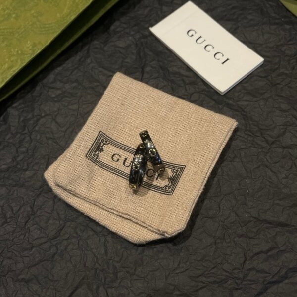 18K Double G Icon Black Corundum Ring