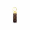 1V key chain-705