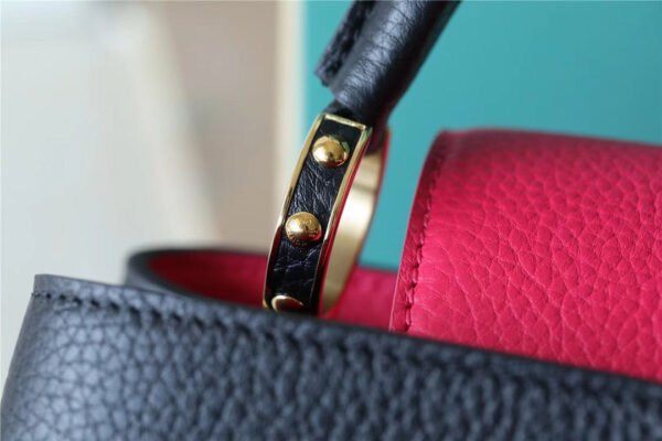 24836933 LV Capucines BB Taurillon Black/ Rose Berlingot For Women, Women’s Bags, Shoulder And Crossbody Bags 10.6in/27cm LV