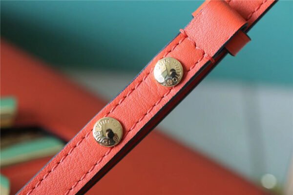 24a37abb LV Twist MM Raffia Caramel For Women, Shoulder And Crossbody Bags 9.1in/23cm LV M57648