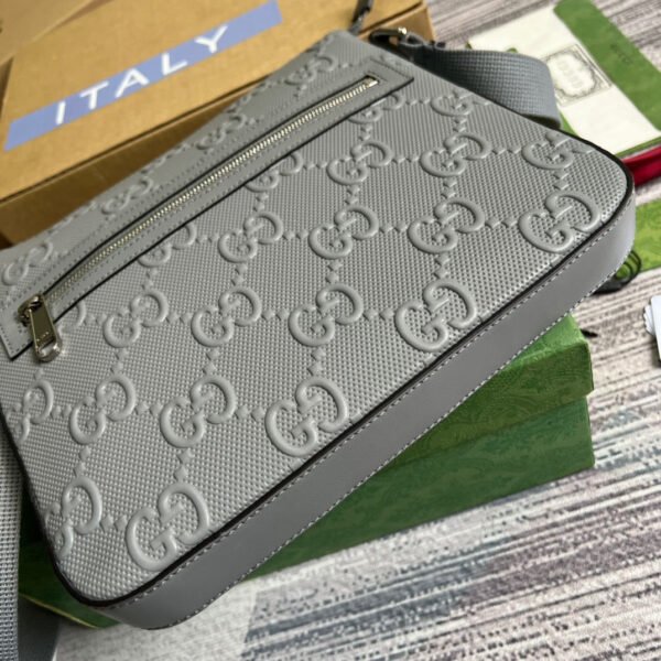 gg Embossed Bag Grey gg Embossed ?For Men 10.2in/26cm gg 406410 1W3CN 1275