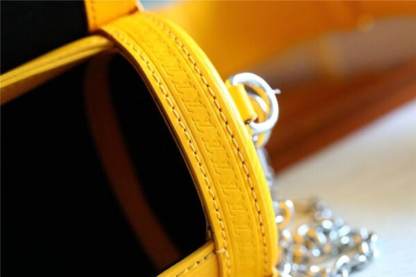 2e263fa8 LV Papillon Trunk Epi Yellow For Women, Women¡¯s Bags, Shoulder And Crossbody Bags 7.5in/19cm LV?