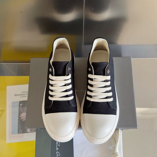 3._3_959fb5b6-ab2b-429c-b22c-9893d2704a9a Rick Owens Black Low-Top Sneakers