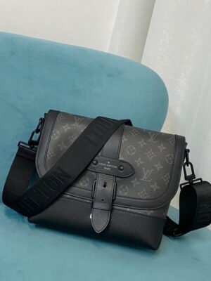 LV Saumur Messenger Monogram Eclipse Canvas For Men, Bags, Shoulder And Crossbody Bags 11.8in/30cm LV M45911