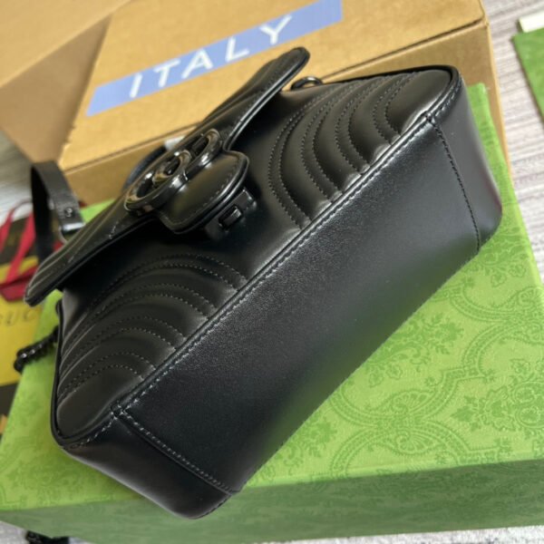 gg Marmont Mini Top Handle Bag Black For Women, Women’s Bags 8.3in/21cm gg ?