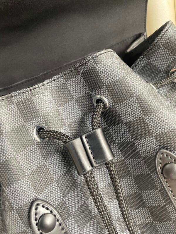 3716cca4 LV Christopher PM Damier Graphite For Men, Bags, Backpack 17.3in/44cm LV N41379