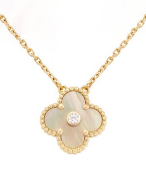 18K Sweet Alhambra Clover Necklace