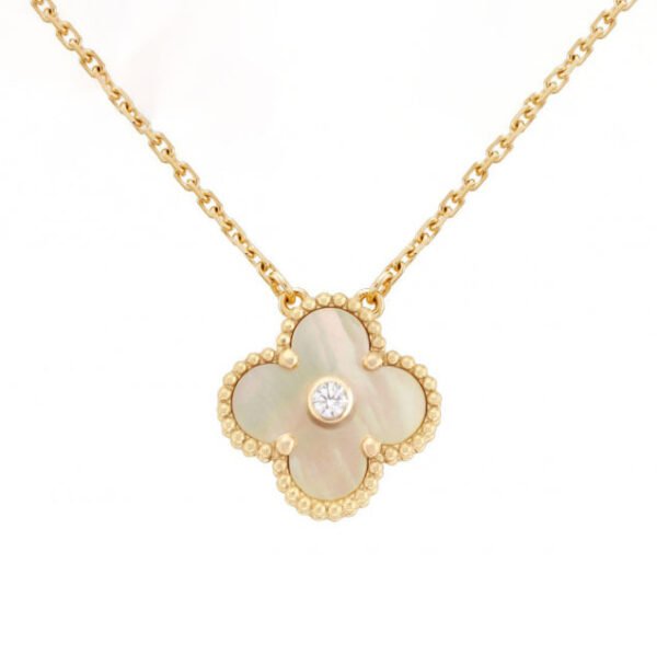 18K Sweet Alhambra Clover Necklace