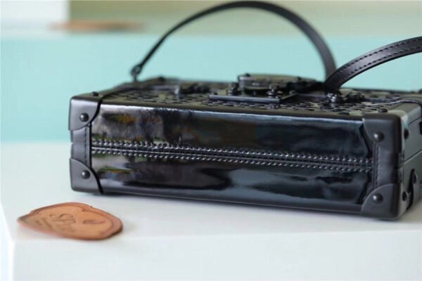 3833daf1 LV Petite Malle Monogram Black For Women, Women¡¯s Handbags, Shoulder And Crossbody Bags 7.9in/20cm LV M20353