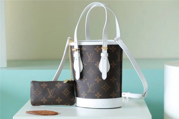 39bd6fea LV Nano Bucket Bag Monogram For Women Brown 6.7in/17cm LV M81489